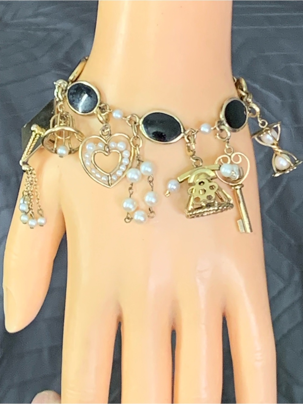 Vintage Karen Lynne 12K Gold Filled Charm Bracelet – Faux Pearl & Black Onyx